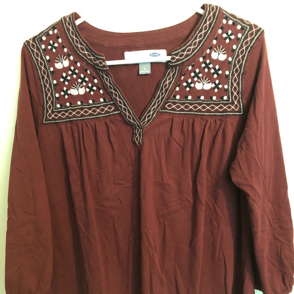 Burgundy maternity peasant top